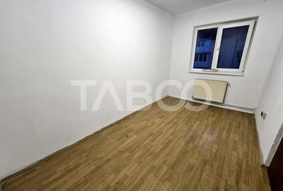 Apartament cu 2 camere nedecomandat, mobilat în Mihai Viteazul - 9