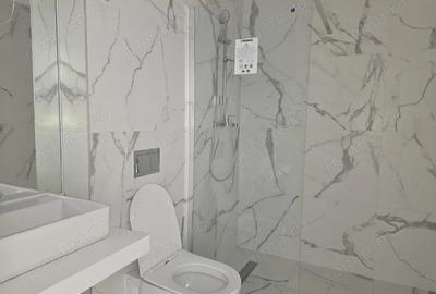 Apartament cu 4 camere semidecomandat în Central - 1