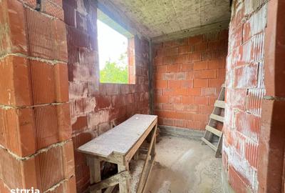 Casă cu 4 camere cu Teren 813 Mp în Găvana - 8