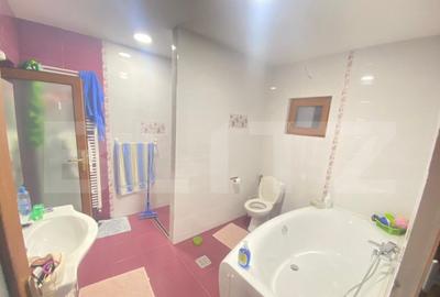 Casa de 630 mp si teren 600 mp, mobilata si utilata, zona Ce - 4