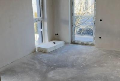 Duplex cu 4 camere cu Canalizare în Florești - 13