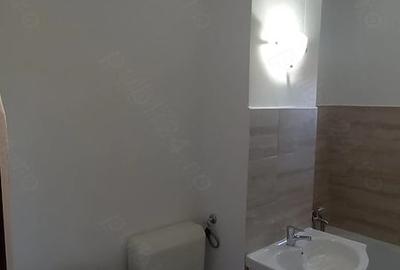 Apartament cu 2 camere semidecomandat în Steaua - 2