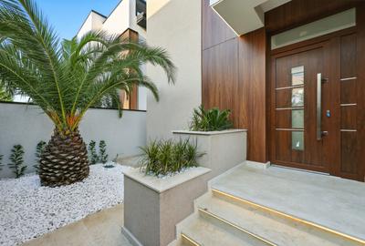 Pantelimon - Șoseaua Cernica - 4 camere - 3 băi | Piscină - Lux | Finalizată - 9