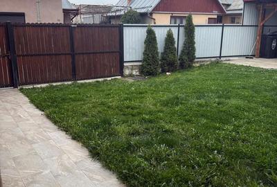 Casă cu Teren 210 Mp în Central