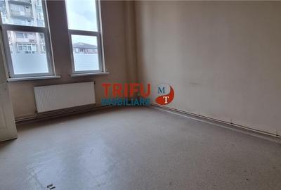 Spatiu comercial 270 mp de inchiriat Cetate pretabil clinica medicala - 15