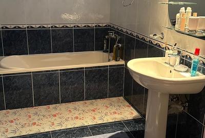 Casă individuală cu 8 camere cu Canalizare în Iancu Nicolae - 21