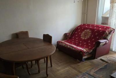 Apartament cu 4 camere decomandat în Central - 11