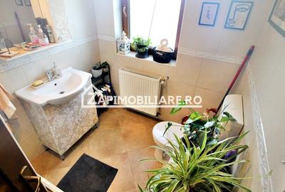 Casa 5 came,245mp,509mp teren,Sangeorgiu de Mures,0%comision - 12