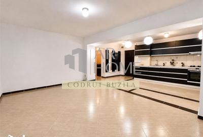 Apartament cu 3 camere decomandat în Gheorghe Doja - 2