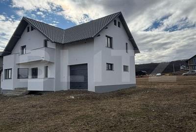Casă cu 4 camere cu Teren 400 Mp în Ipotești - 12