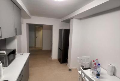Apartament cu 3 camere decomandat în Decebal - 40