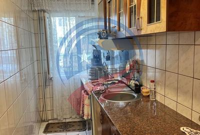 Apartament cu 3 camere semidecomandat în Craiovița Nouă - 6
