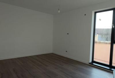 Casă individuală cu 6 camere cu Canalizare în Bucureștii Noi - 6