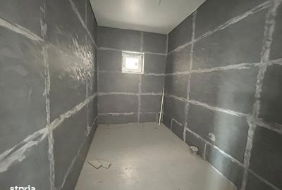 Casă cu 4 camere cu Teren 300 Mp în Central - 8