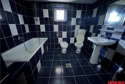 Casă cu 4 camere cu Teren 6226 Mp în Central - 8