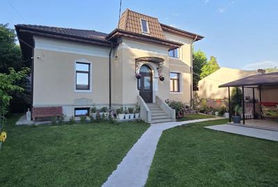 Casă cu 4 camere în Popoveni - 1