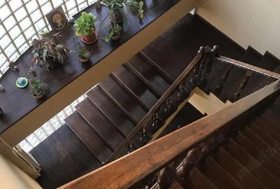 Casă cu Teren 400 Mp în Colentina - 3