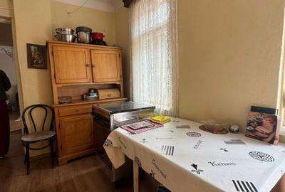 Casă cu 3 camere cu Canalizare în Ultracentral - 3