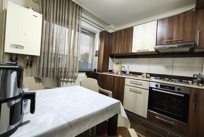 Vand apartament 3 camere Pitesti - 2