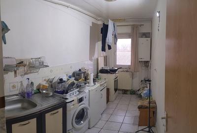 Garsonieră decomandată în Central - 2