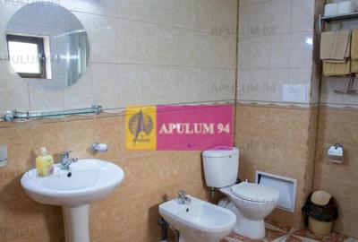 Casă cu 7 camere cu Canalizare în Comarnic - 15