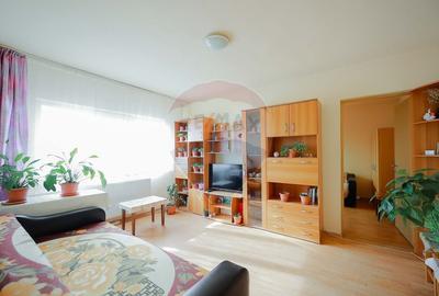 De vanzare apartament cu 2 camere zona Iosia De vanzare apartament cu 2 camere zona Iosia - 1