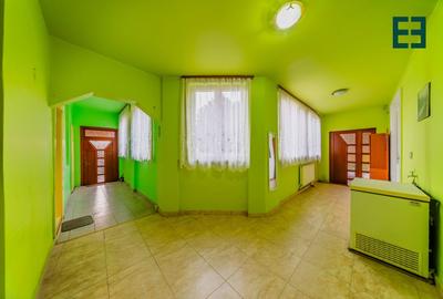 Casă individuală cu 4 camere cu Garaj în Aradul Nou - 12