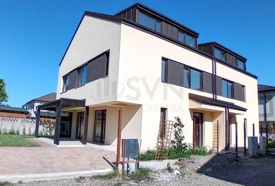 Duplex cu 6 camere în Ultracentral