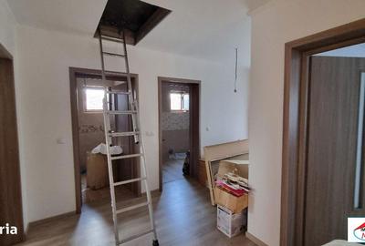 Casă cu 5 camere cu Teren 1374 Mp în Central - 6