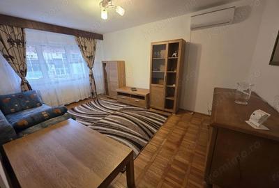 Apartament cu 4 camere decomandat în Soarelui - 4