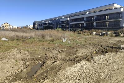 Teren intravilan Tractoru Utilitati - 2