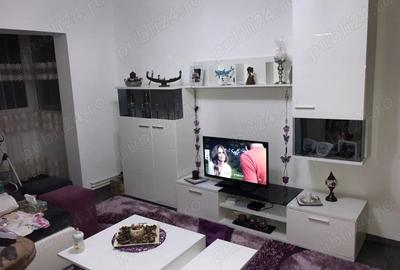 Apartament cu 3 camere decomandat, mobilat în Soarelui - 2
