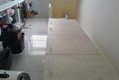 Casă cu 3 camere cu Teren 30 Mp în Piața Centrală - 8