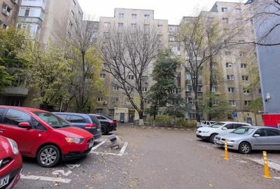 Apartament 3 camere Metrou Gorjului-Dezrobirii - 1