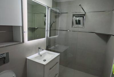 Apartament cu 2 camere decomandat în Sărari - 3