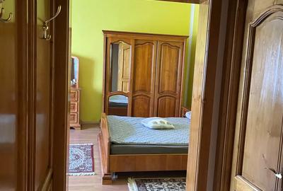 Apartament cu 3 camere decomandat în Mediaș - 3