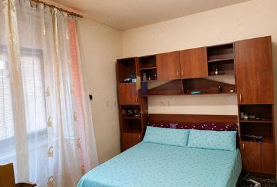 Casă cu 5 camere cu Teren 1904 Mp în Variaș