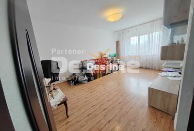Apartament cu 3 camere decomandat în Cug - 2