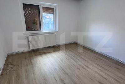 Apartament cu 2 camere decomandat, mobilat în Rovine - 2