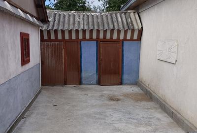 Casă cu 6 camere în Horlăceni - 4