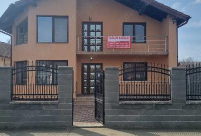 Casă în Teremia Mare - 1