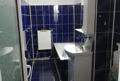 Apartament cu 2 camere decomandat în Coman