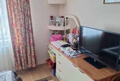 Apartament cu 3 camere decomandat în Obcini - 4