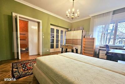 Apartament cu 4 camere în Central - 2