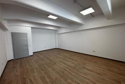Birou, 34 mp în Centrul Civic