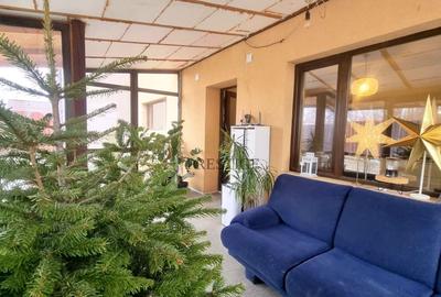 Casă individuală cu 5 camere cu Canalizare în Central - 14