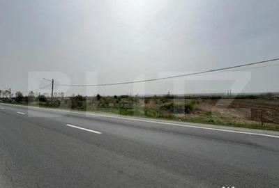 Teren de 10763 mp, în Central