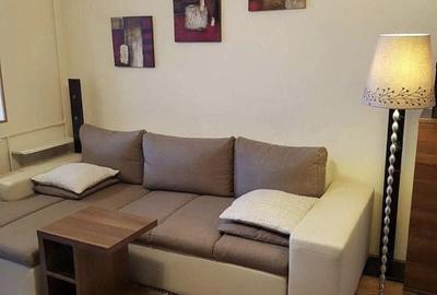 Apartament cu 2 camere decomandat în Central - 1