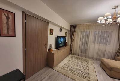 Apartament cu 3 camere semidecomandat în 1 Mai - 6