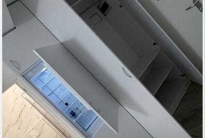 Apartament cu 2 camere decomandat în Palazu Mare - 8